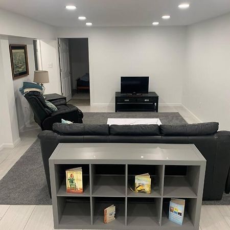2 Bedroom Apartment- Close To Hershey Park, Hollywood Casino And Downtown Harrisburg Buitenkant foto