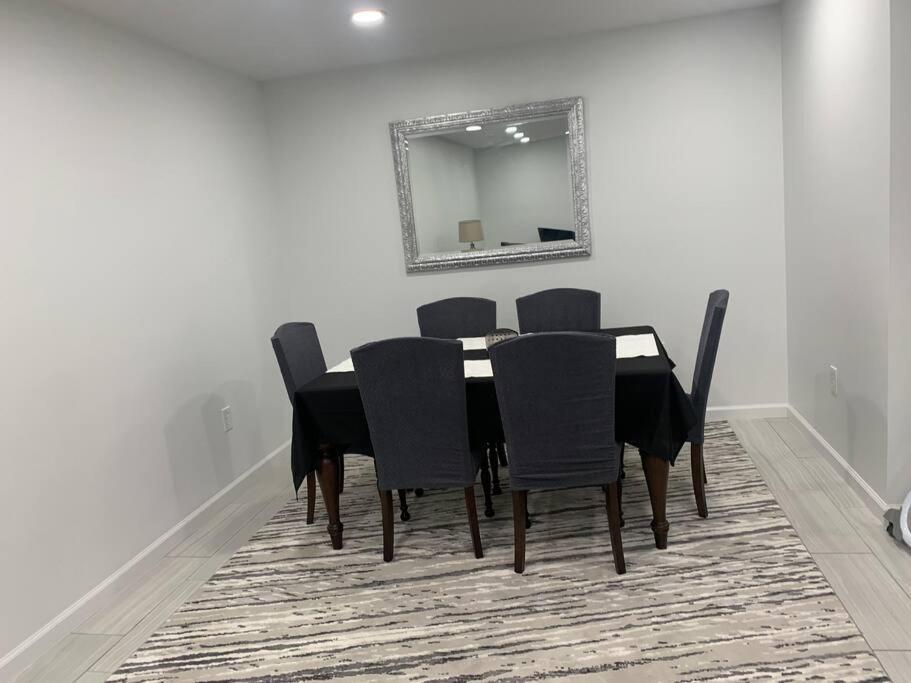 2 Bedroom Apartment- Close To Hershey Park, Hollywood Casino And Downtown Harrisburg Buitenkant foto