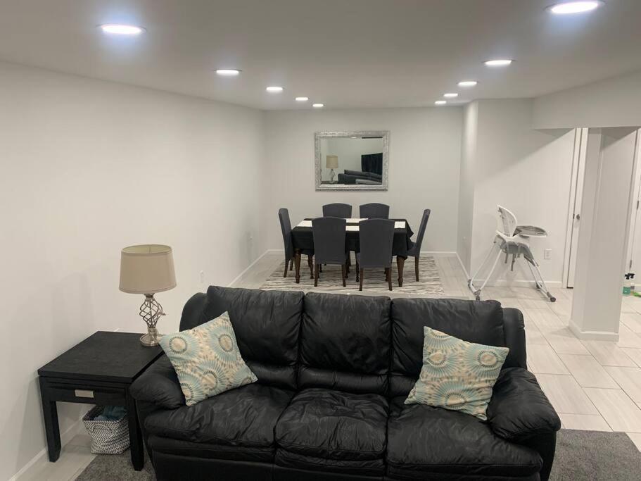 2 Bedroom Apartment- Close To Hershey Park, Hollywood Casino And Downtown Harrisburg Buitenkant foto